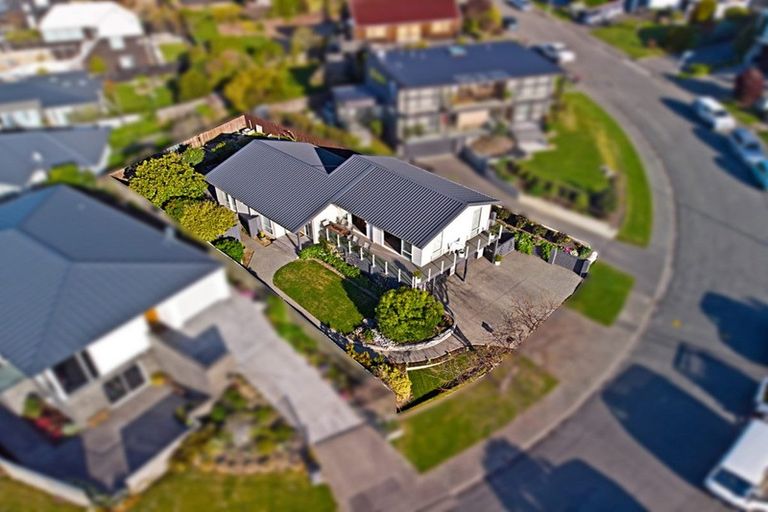 Photo of property in 42 Santa Maria Avenue, Mount Pleasant, Christchurch, 8081
