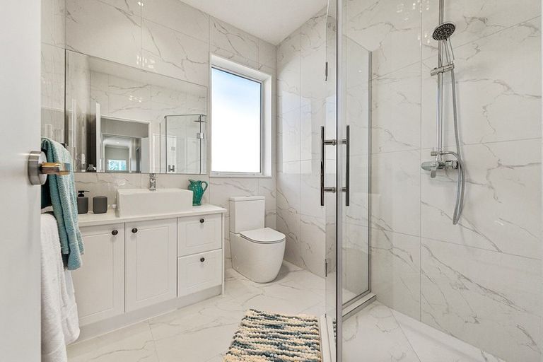 Photo of property in 26 Celestial Crescent, Orewa, 0931