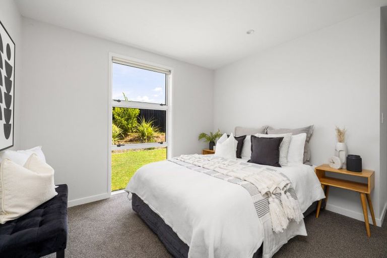 Photo of property in 80 Puhirake Crescent, Pyes Pa, Tauranga, 3112