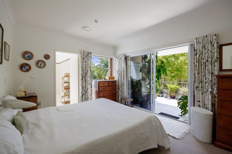 Photo of property in 17a Kopanga Road, Havelock North, 4130