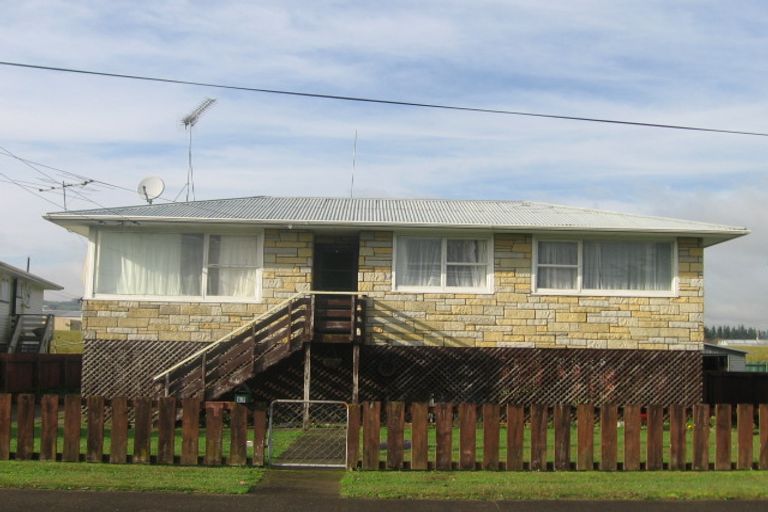 Photo of property in 67 Orion Street, Papakura, 2110