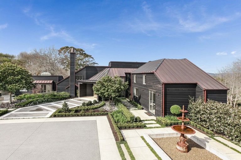 Photo of property in 49 Walters Road, Karaka, Papakura, 2580