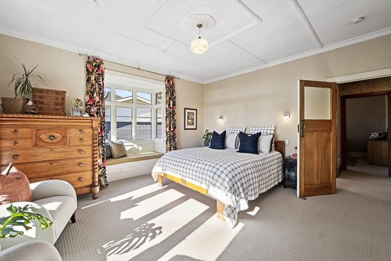 Photo of property in 83 Carrington Street, Lower Vogeltown, New Plymouth, 4310