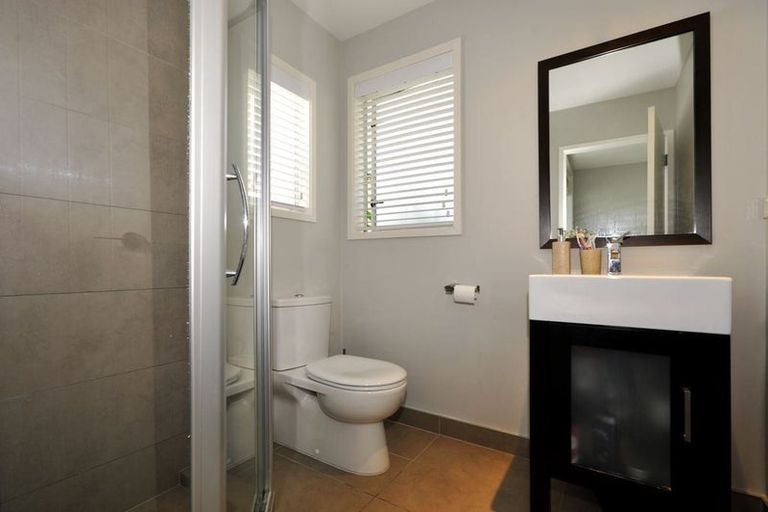 Photo of property in 96d Anzac Street, Takapuna, Auckland, 0622