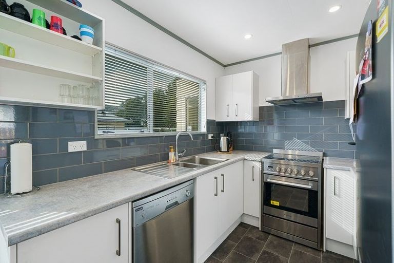 Photo of property in 31 Stockdale Street, Wainuiomata, Lower Hutt, 5014