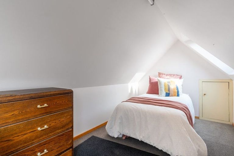 Photo of property in 12 Chokebore Place, Sockburn, Christchurch, 8042