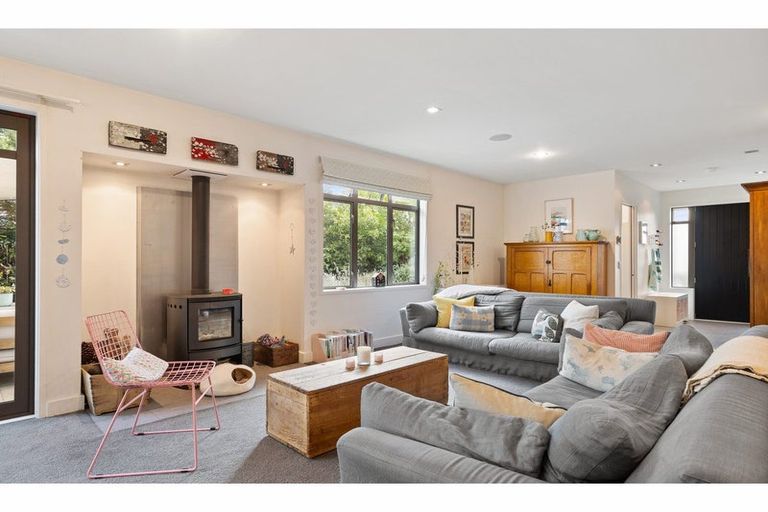 Photo of property in 94 Saint Martins Road, Saint Martins, Christchurch, 8022