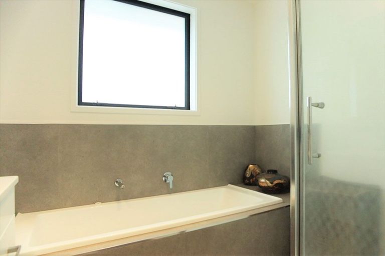 Photo of property in 54 Harding Drive, Papamoa Beach, Papamoa, 3118