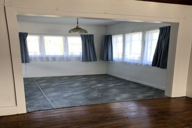 Photo of property in 51 Whitford Park Road, Whitford, Howick, 2571