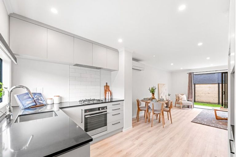 Photo of property in 15 Doug Jensen Street, Wallaceville, Upper Hutt, 5018