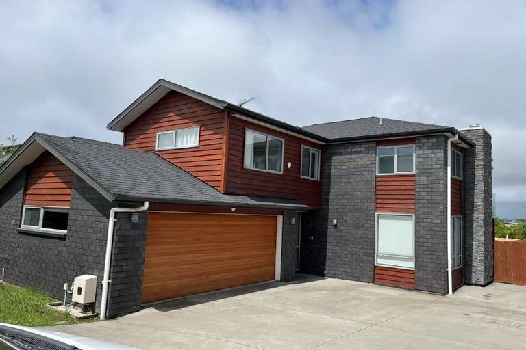 Photo of property in 436a East Coast Road, Windsor Park, Auckland, 0630