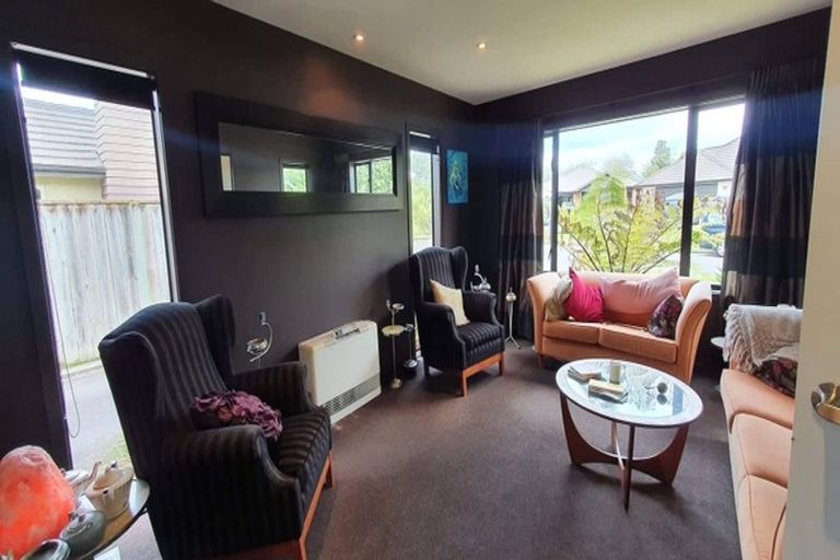 Photo of property in 6 Gilligan Close, College Estate, Whanganui, 4500
