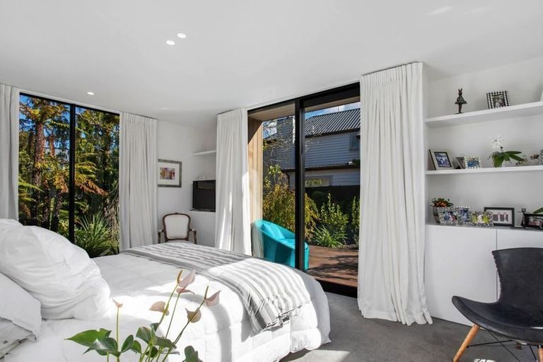 Photo of property in 155 Puriri Street, Fendalton, Christchurch, 8041