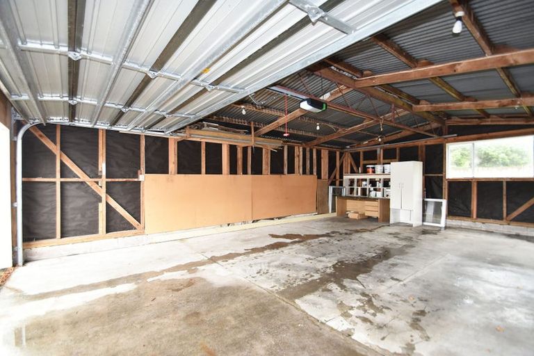 Photo of property in 13 Abel Tasman Avenue, Henderson, Auckland, 0610