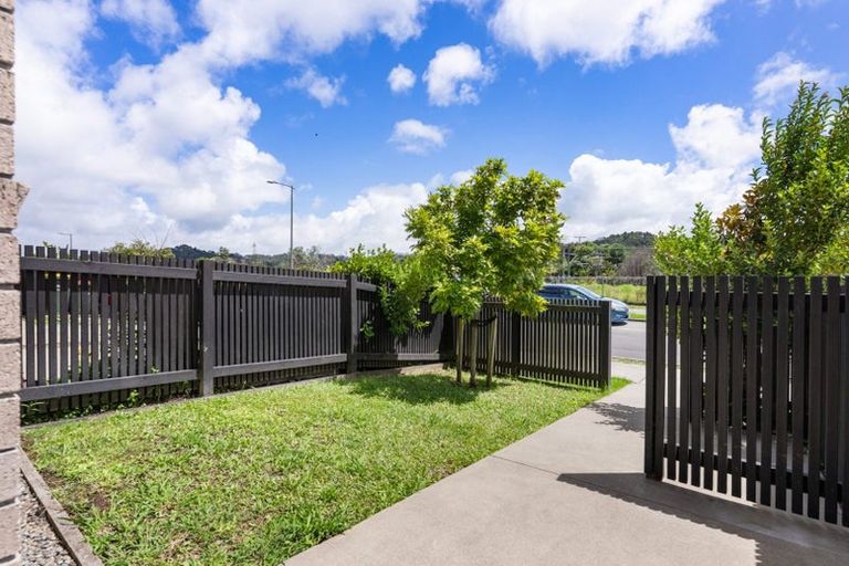 Photo of property in 19c O'meara Street, Swanson, Auckland, 0614