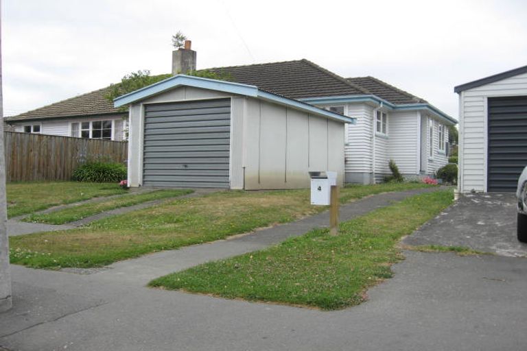 Photo of property in 4 Renfrew Street, Upper Riccarton, Christchurch, 8041