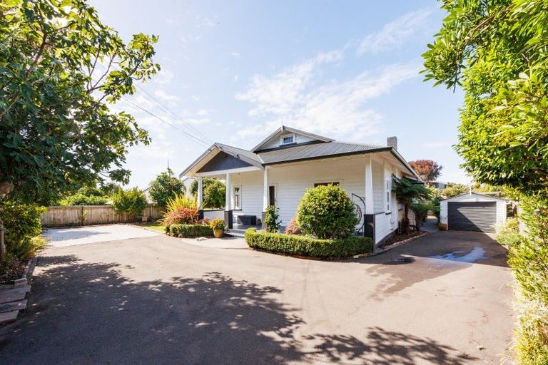Photo of property in 239 Victoria Avenue, Hokowhitu, Palmerston North, 4410