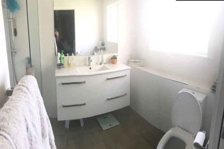 Photo of property in 20a Harley Road, Hauraki, Auckland, 0622