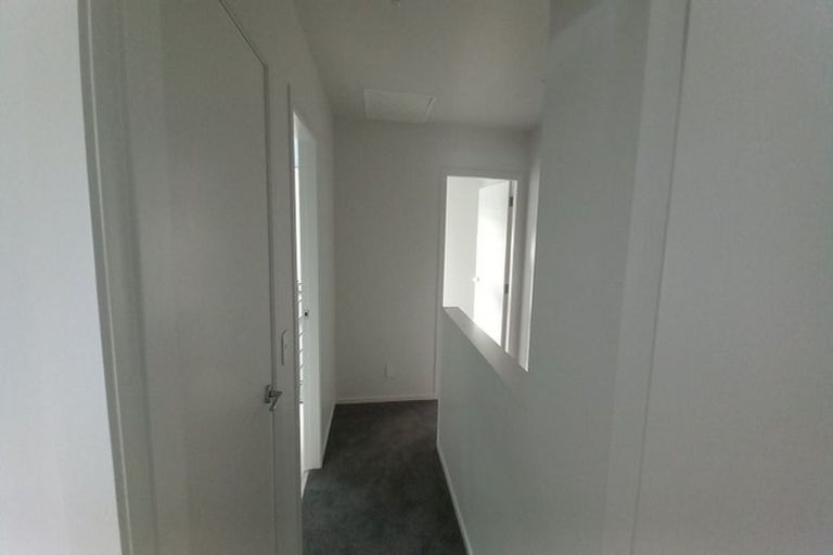 Photo of property in 7/240 Stokes Valley Road, Stokes Valley, Lower Hutt, 5019