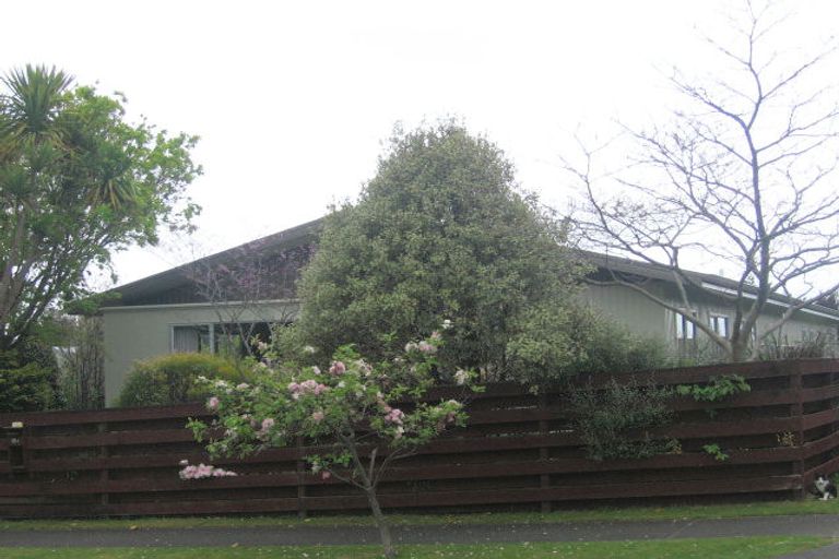 Photo of property in 1/18 Holland Grove, Richmond Heights, Taupo, 3330