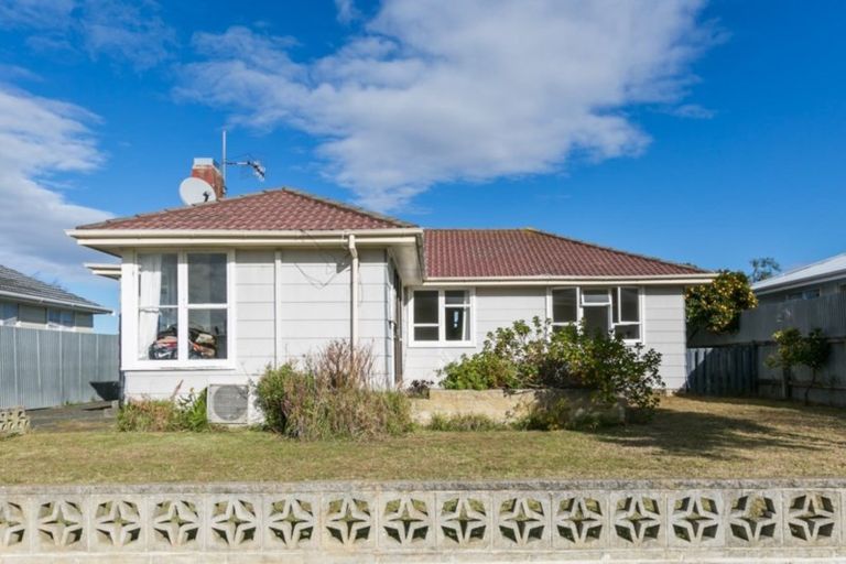 Photo of property in 7 Wallis Place, Onekawa, Napier, 4110