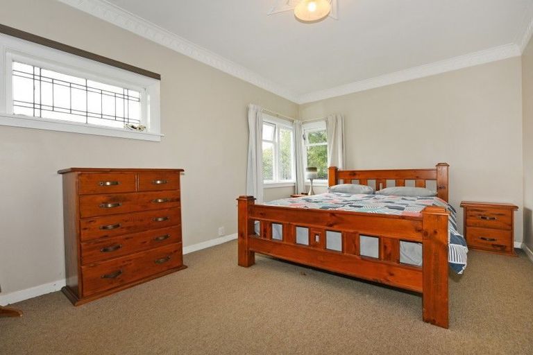 Photo of property in 158 Naenae Road, Naenae, Lower Hutt, 5011