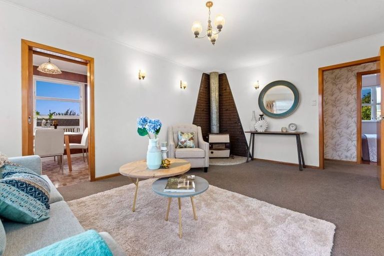 Photo of property in 39 Seon Place, Birkdale, Auckland, 0626