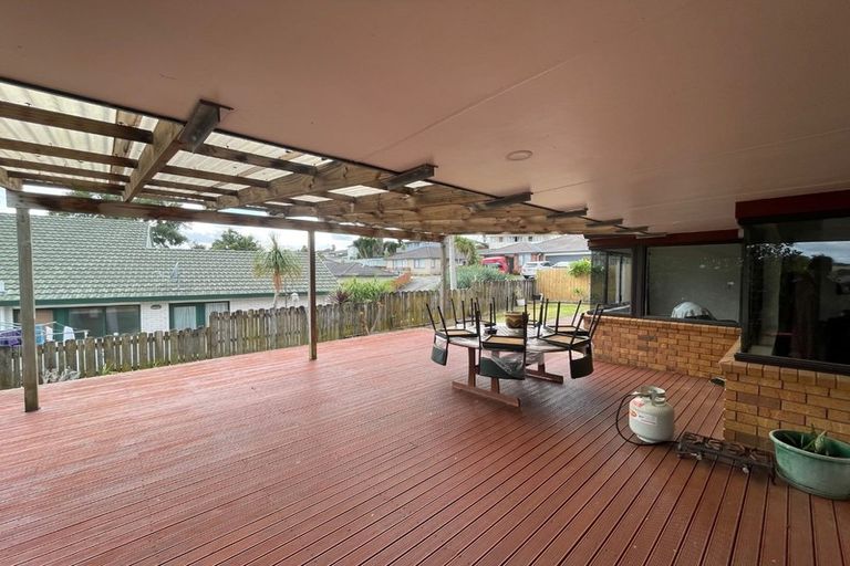 Photo of property in 43 Wairere Road, The Gardens, Auckland, 2105