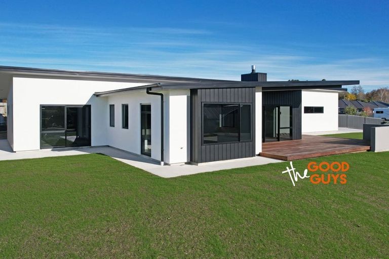 Photo of property in 18 Avoca Drive, Waiareka Junction, Oamaru, 9401