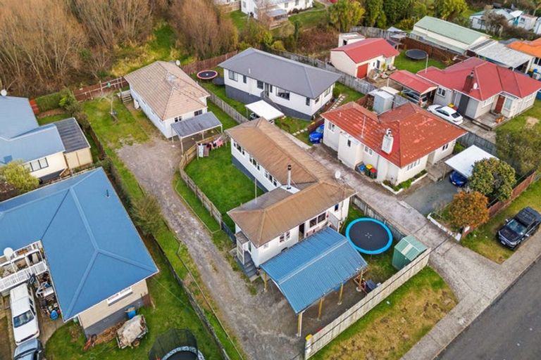 Photo of property in 40 Bell Road, Western Heights, Rotorua, 3015