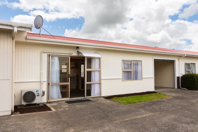 Photo of property in 2/222 High Street, Dannevirke, 4930