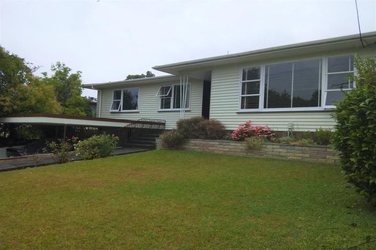 Photo of property in 21 Wincanton Place, Awapuni, Palmerston North, 4412