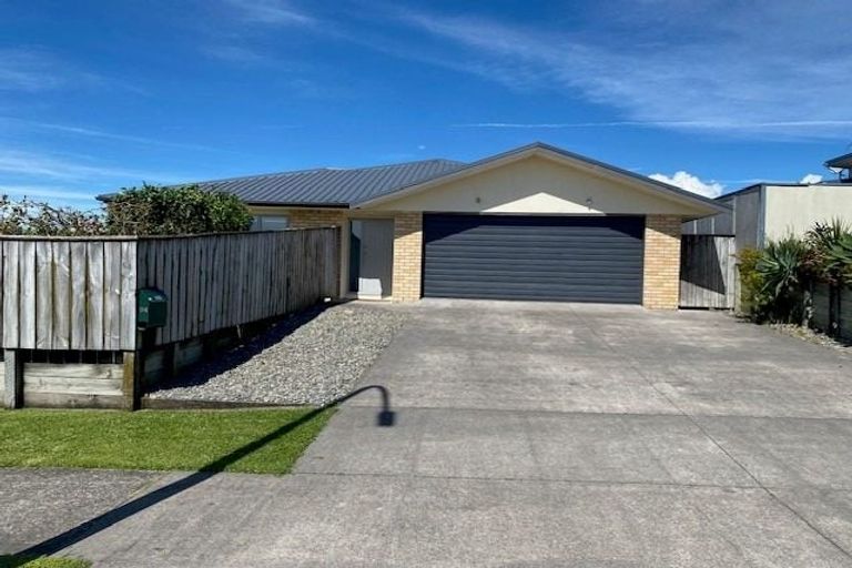 Photo of property in 54 Penrod Drive, Bell Block, New Plymouth, 4312