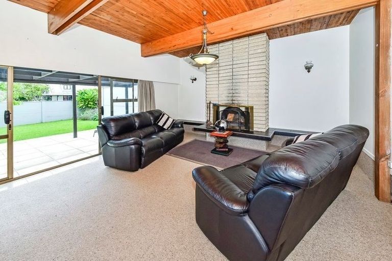 Photo of property in 72 Motatau Road, Papatoetoe, Auckland, 2025