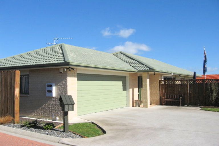 Photo of property in 46 Milson Drive, Papakura, 2110