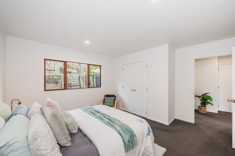 Photo of property in 76 Hinemoa Street, Paraparaumu, 5032