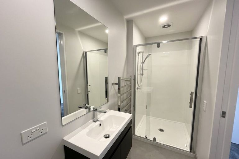 Photo of property in 2/28 Lady Isaac Drive, Rolleston, 7615