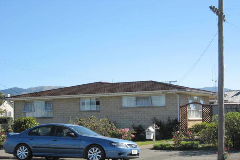 Photo of property in 22 Herbert Street, Waimate, 7924