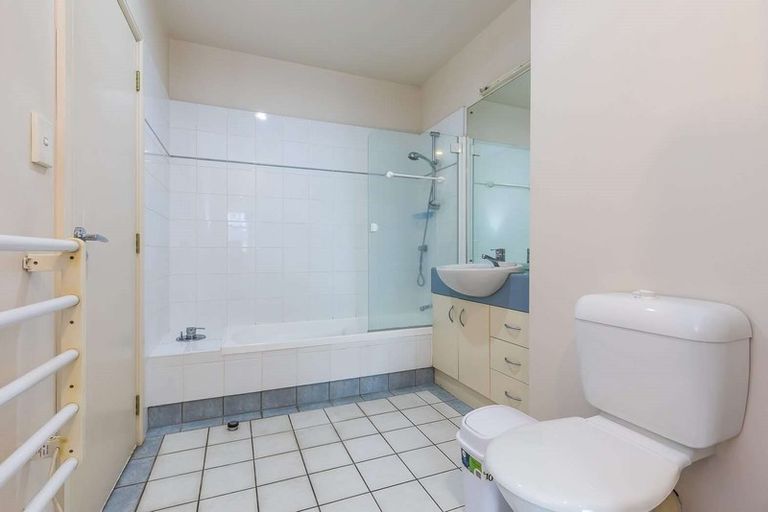 Photo of property in 49 Prospect Terrace, Mount Eden, Auckland, 1024