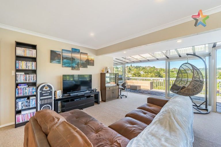 Photo of property in 25 Thomas Street, Stokes Valley, Lower Hutt, 5019