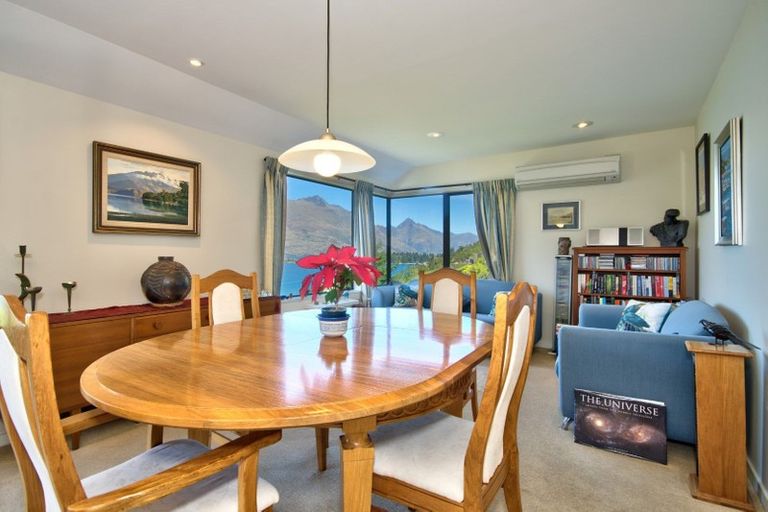 Photo of property in 16 Panners Way, Queenstown, 9300