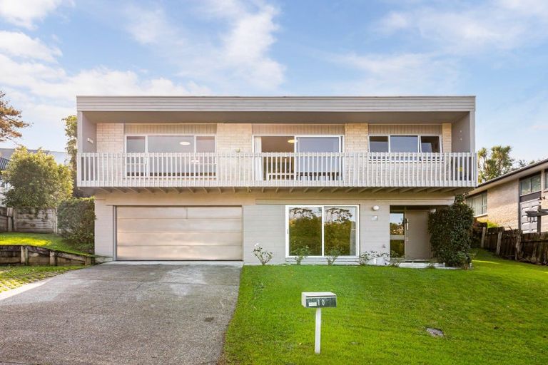 Photo of property in 10 Coromandel Crescent, Mairangi Bay, Auckland, 0630