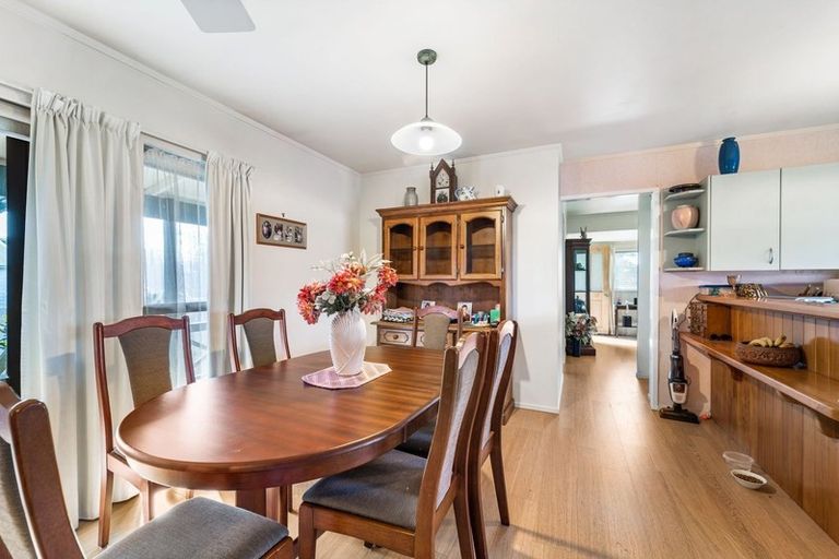 Photo of property in 217a Parkhurst Road, Parakai, 0830