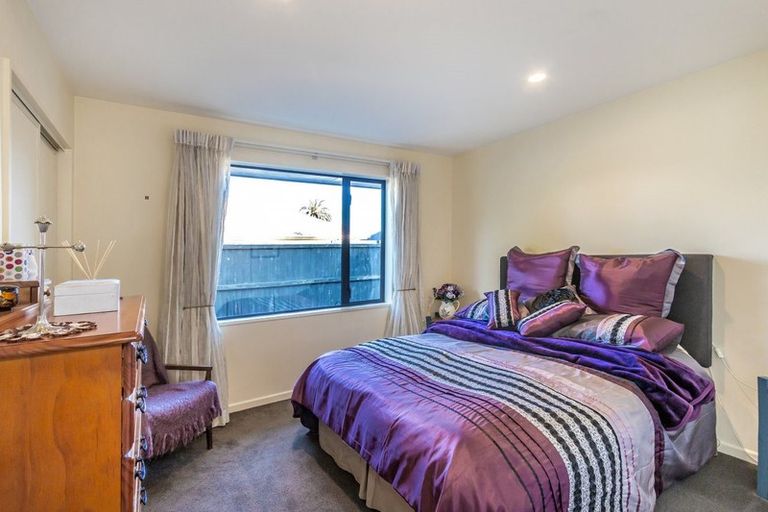Photo of property in 8 Havana Gardens, Shirley, Christchurch, 8052