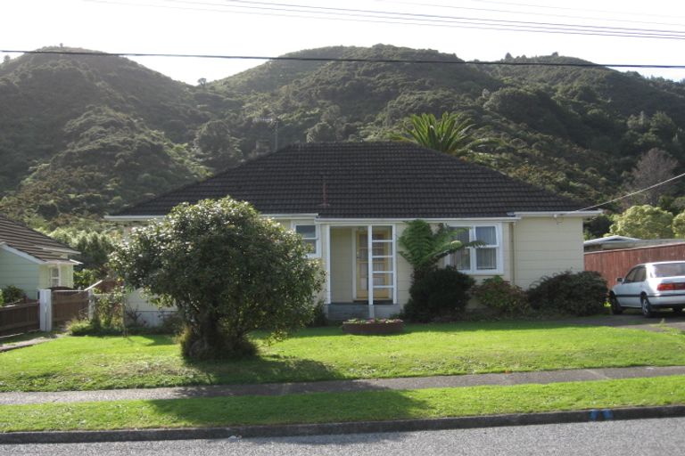 Photo of property in 65 Fleet Street, Naenae, Lower Hutt, 5011