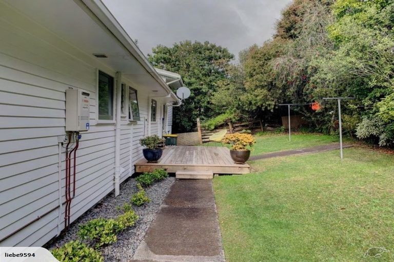 Photo of property in 36 Wyoming Avenue, Murrays Bay, Auckland, 0630