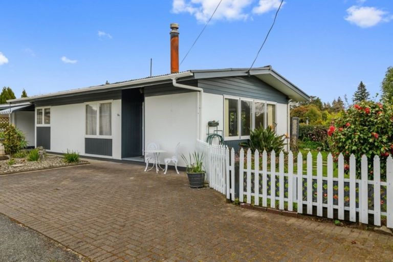 Photo of property in 54a Sophia Street, Glenholme, Rotorua, 3010