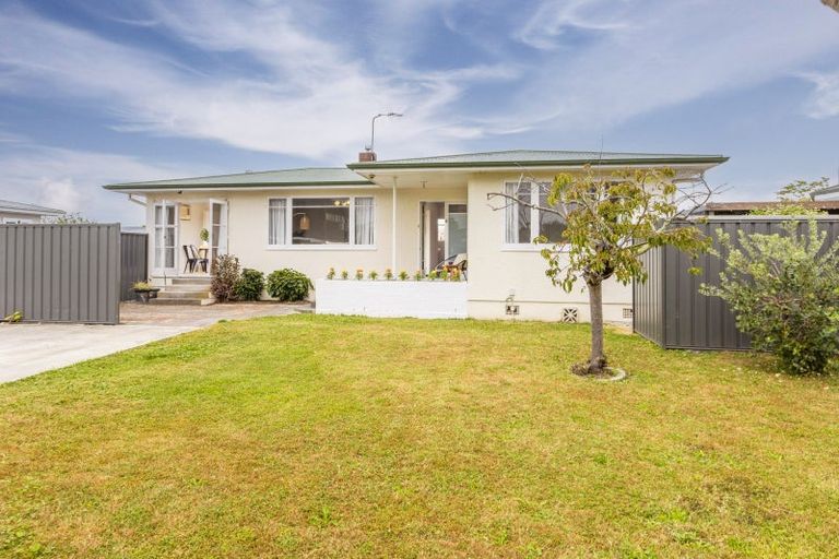 Photo of property in 54 Menin Road, Onekawa, Napier, 4110