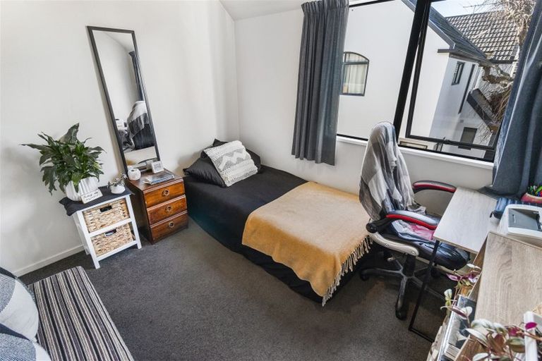 Photo of property in 2/44 London Street, Richmond, Christchurch, 8013