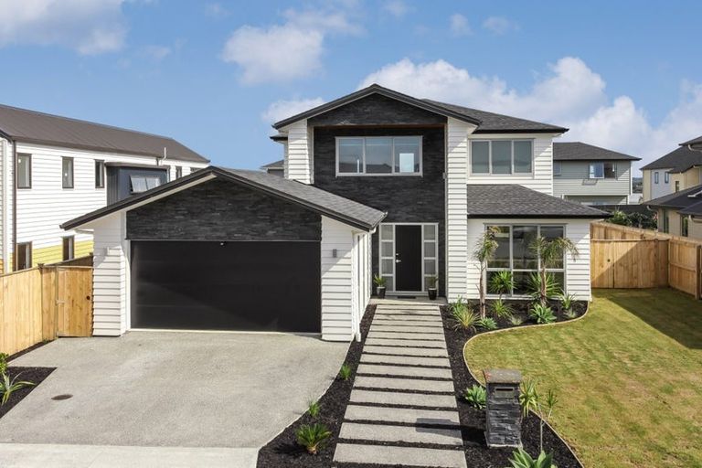 Photo of property in 293 Harbourside Drive, Karaka, Papakura, 2113